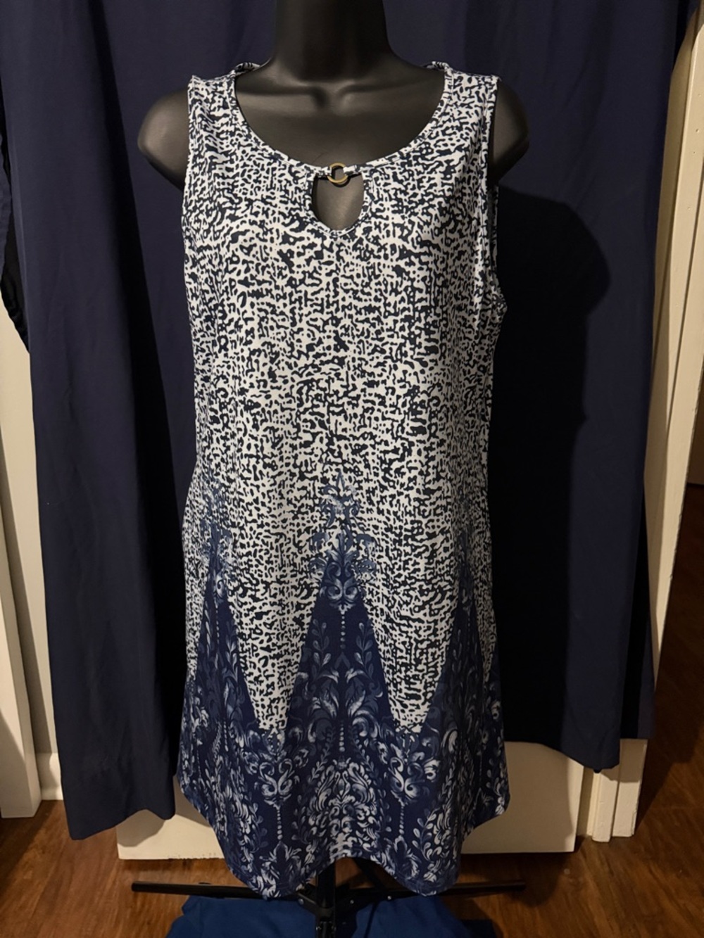 Amazon Navy and White Sleeveless Keyhole Tank Tunic